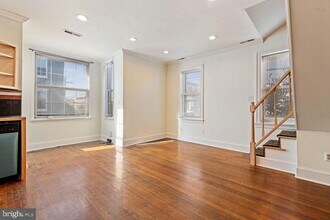 2738 Poplar St in Philadelphia, PA - Building Photo - Building Photo