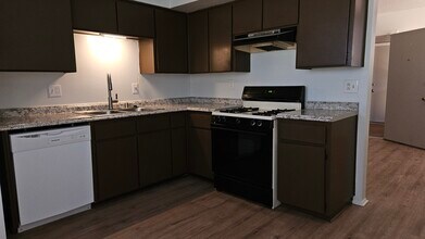 544 Chama St SE, Unit C in Albuquerque, NM - Building Photo - Building Photo