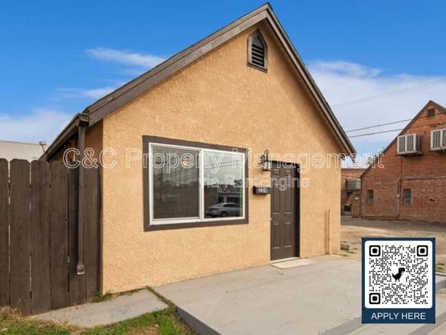 property at 224 N Maple Ave