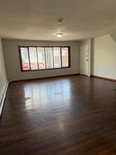 201 39th St in Union City, NJ - Building Photo - Building Photo