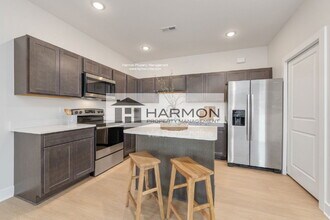 2056 N Reece Ct in Wichita, KS - Building Photo - Building Photo