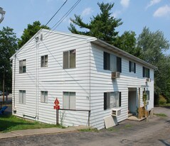 53 W Main St in Webster, NY - Building Photo