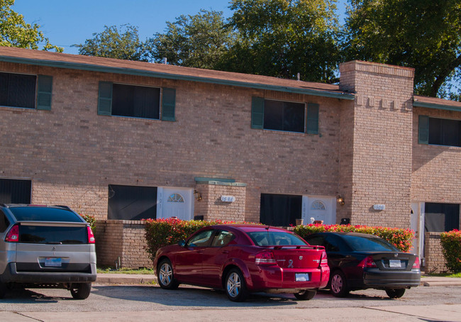 1801 Wooten Park Dr, Unit 101 in Austin, TX - Foto de edificio - Building Photo