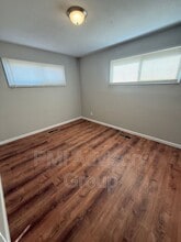 3525 SE Adams St in Topeka, KS - Building Photo - Building Photo