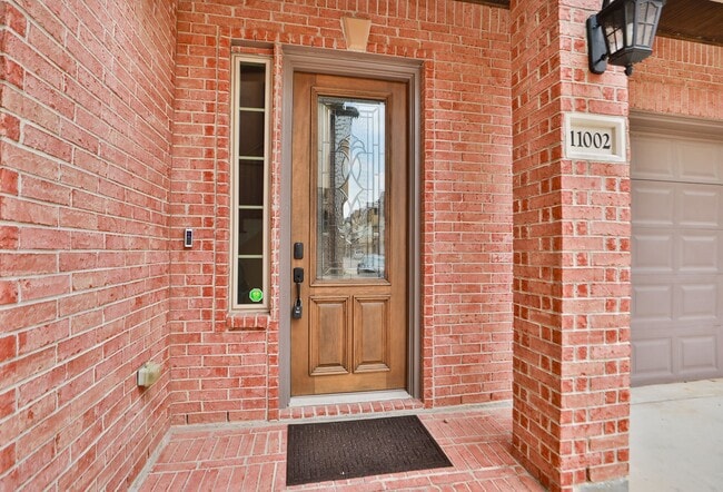 11002 Upland Forest Dr in Houston, TX - Building Photo - Building Photo