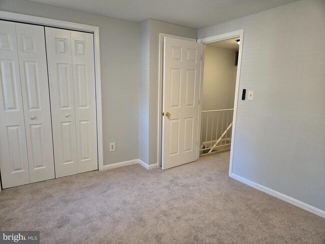 20535 Strath Haven Dr in Montgomery Village, MD - Building Photo - Building Photo