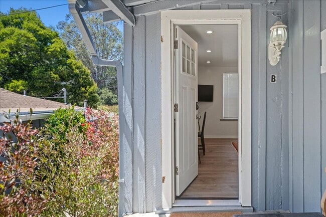 property at 273 W Carmel Valley Rd