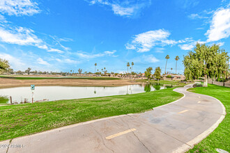 7428 N Vía Camello Del Norte in Scottsdale, AZ - Building Photo - Building Photo