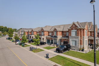 2-14 Little Britain Cres in Brampton, ON - Building Photo - Building Photo