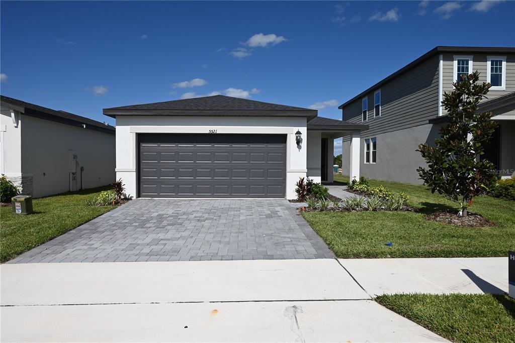 5521 Clove Row in Haines City, FL - Building Photo