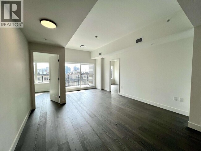 477 W 59th Ave in Vancouver, BC - Building Photo - Building Photo