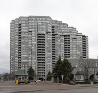 Green at Tam O'Shanter in Toronto, ON - Building Photo - Building Photo