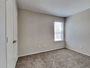 129 Buckskin Dr in Waxahachie, TX - Building Photo - Building Photo