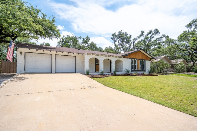 2404 Monte Carlo Dr in Cedar Park, TX - Building Photo - Building Photo