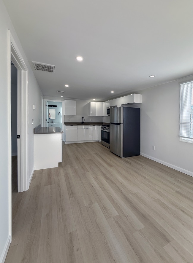 property at 39 Schofield St