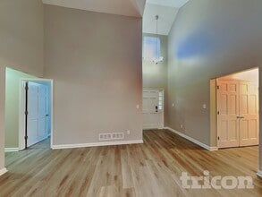 1897 Falls Cove in Jonesboro, GA - Building Photo - Building Photo