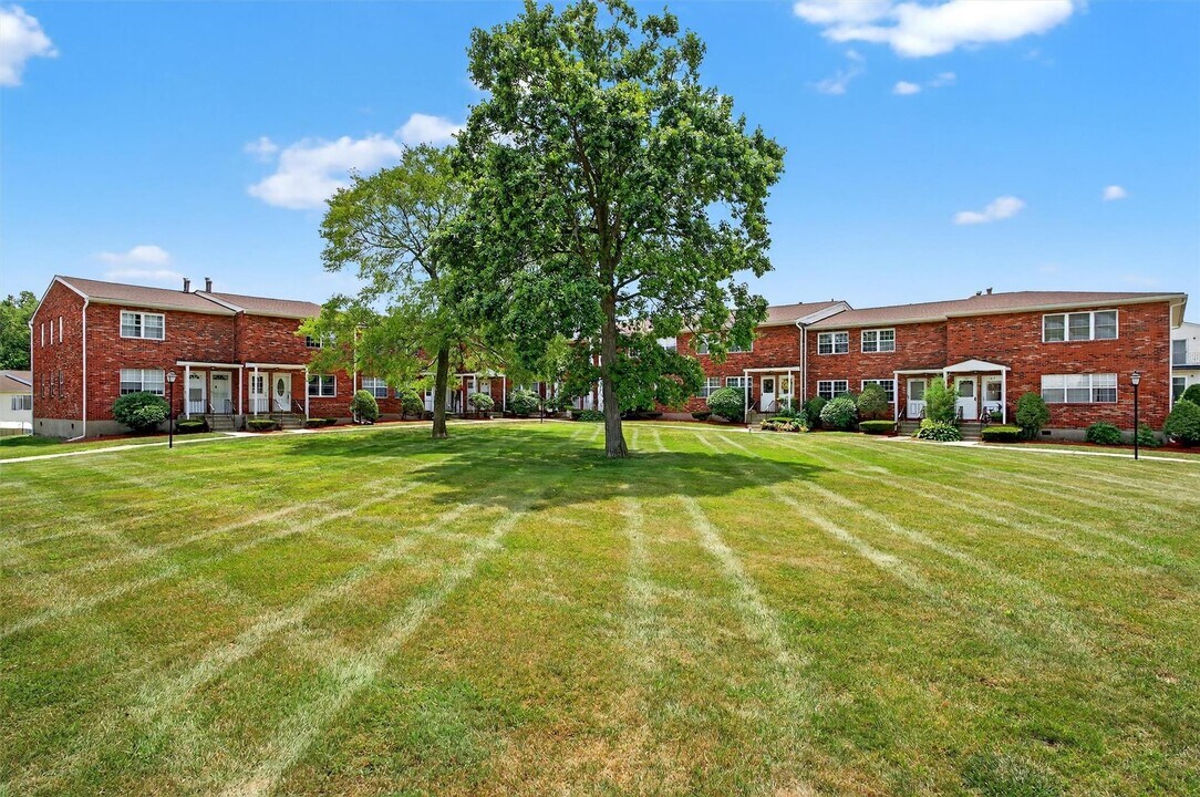 276 Temple Hill Rd in New Windsor, NY - Building Photo