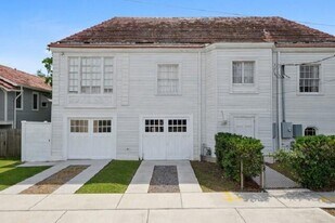 3001 Nashville Ave in New Orleans, LA - Building Photo