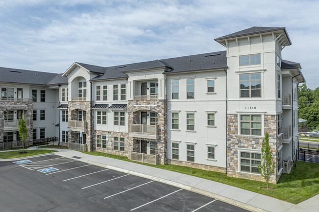 The Villas at Trevi Village in Charlotte, NC - Foto de edificio - Building Photo