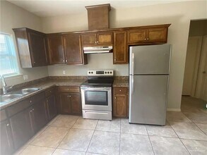 2707 E Garfield Ave, Unit A in Alton, TX - Building Photo - Building Photo