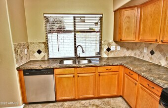 12826 W Windsor Ave in Avondale, AZ - Building Photo - Building Photo