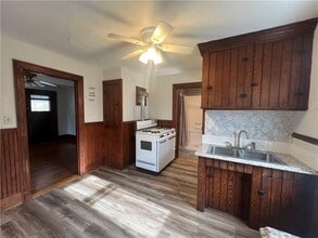 274 Waterman Ave, Unit 4 in Smithfield, RI - Building Photo - Building Photo