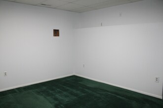 1470 9th St in Idaho Falls, ID - Foto de edificio - Building Photo