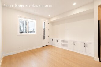 3415-3485 85 St NW in Calgary, AB - Building Photo - Building Photo