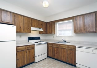 Sturwood Hamlet Apartments in Lawrenceville, NJ - Foto de edificio - Interior Photo
