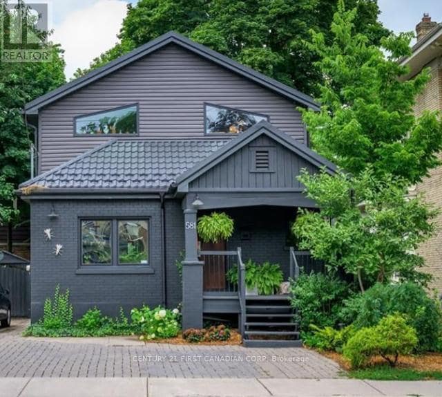 property at 581-581 Talbot St