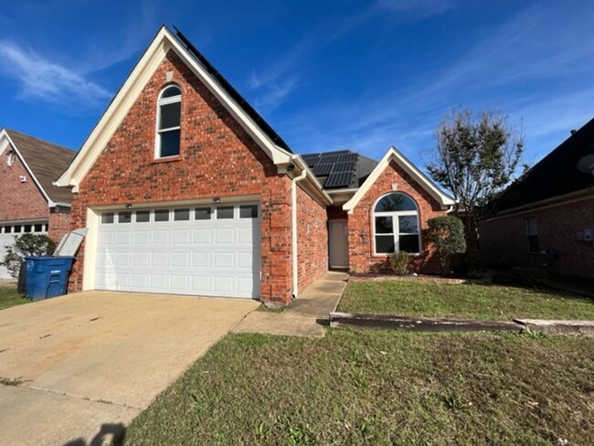 property at 9000 Savannah Ridge Dr