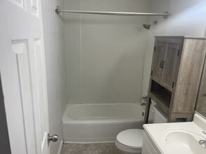 683 Rothell Rd in Toccoa, GA - Building Photo - Building Photo