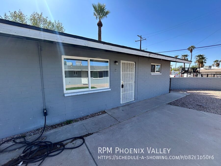 4837 E Willetta St in Phoenix, AZ - Building Photo