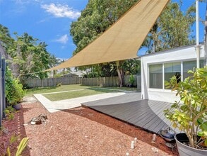 1713 NE 15th Ave in Fort Lauderdale, FL - Building Photo - Building Photo