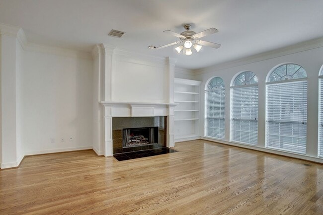 2205 Commonwealth St in Houston, TX - Building Photo - Building Photo