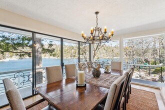 716 Oak Point in Lake Arrowhead, CA - Building Photo - Building Photo