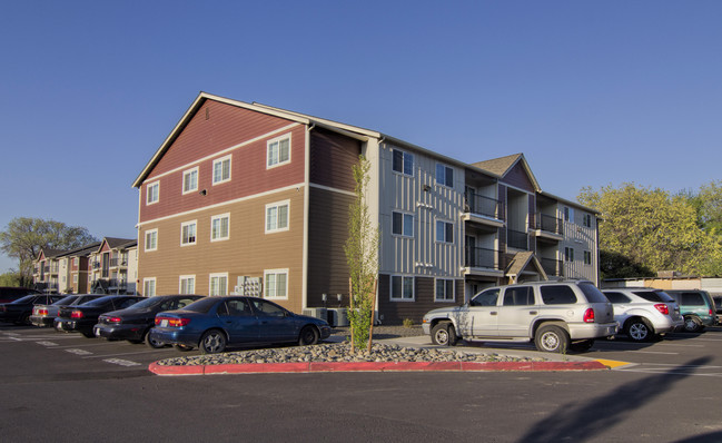 Sagewood Apartments in Yakima, WA - Building Photo - Building Photo