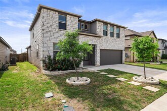 365 Capstone Rd in Liberty Hill, TX - Building Photo - Building Photo