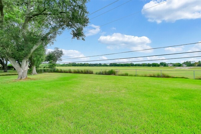 property at 3605 Longherridge Dr