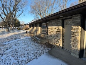 1824 Chestnut St in West Bend, WI - Foto de edificio - Building Photo