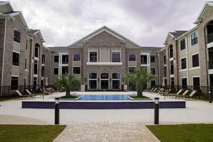 The Fordham at Baywood- Active Senior Living in Pasadena, TX - Building Photo