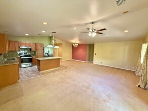 90 Kamaha'o St in Wailuku, HI - Building Photo - Building Photo