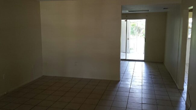 4903 24th St W in Bradenton, FL - Building Photo - Building Photo