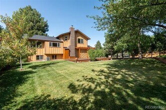 5710 S Kenton Way in Englewood, CO - Building Photo - Building Photo