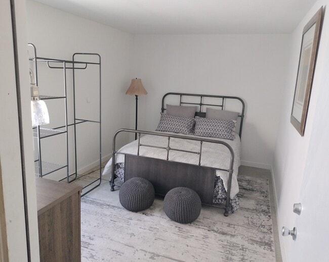 30025 Avenida del Yermo