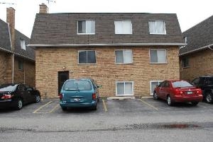 10051 W Linda Ln in Des Plaines, IL - Building Photo - Building Photo