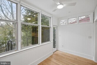 2028 Tunlaw Rd NW in Washington, DC - Building Photo - Building Photo