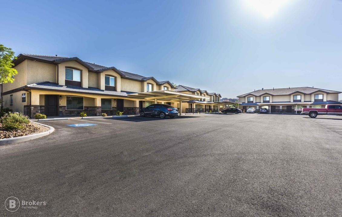 Newly Built Student Housing in Saint George, UT - Building Photo