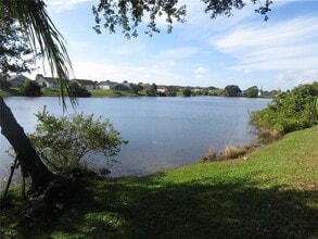 3115 Smoke Signal Cir in Kissimmee, FL - Building Photo - Building Photo