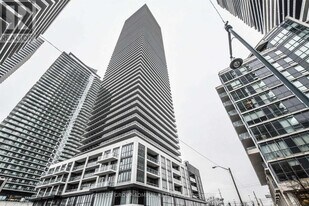 70 Annie Craig Dr in Toronto, ON - Building Photo